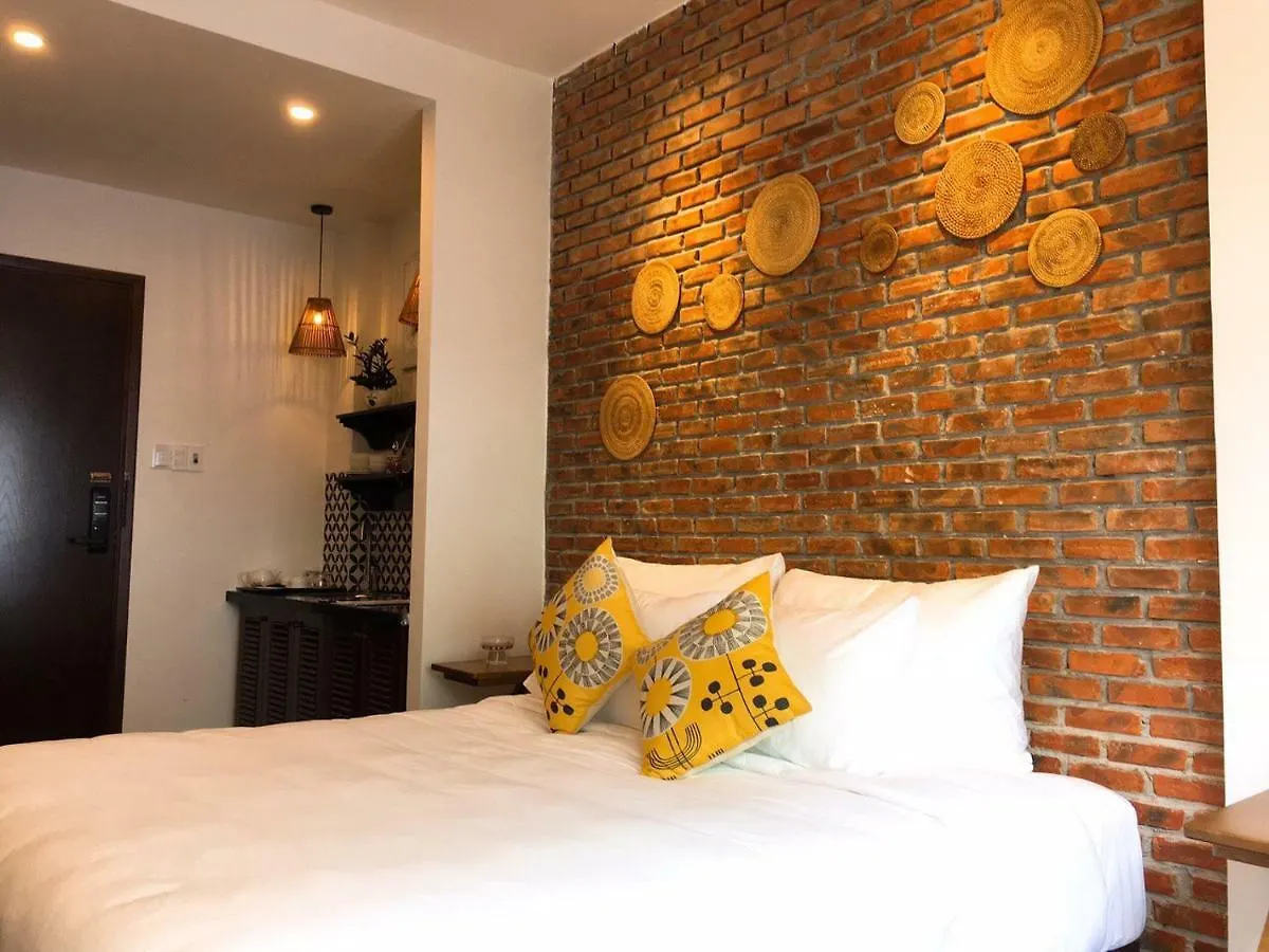 Banana Flower Homestay Da Nang 0*,